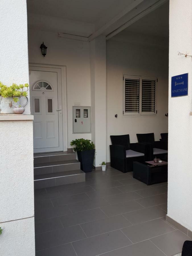 Apartments Centar - Mirjana Makarska Exterior foto