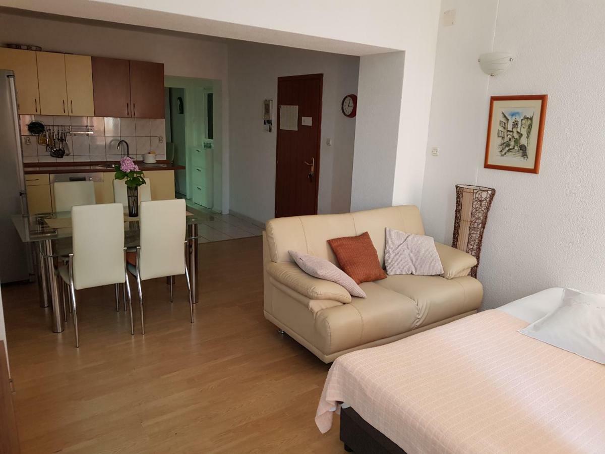 Apartments Centar - Mirjana Makarska Exterior foto